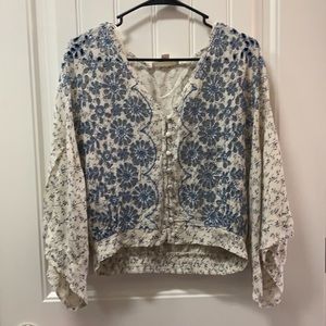 (sold) Cute top